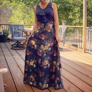 Floor-length Textured Skirt